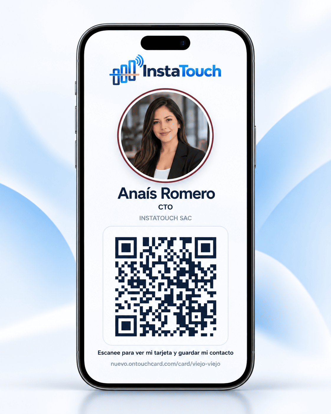 Credencial con foto, nombre y QR a pantalla completa